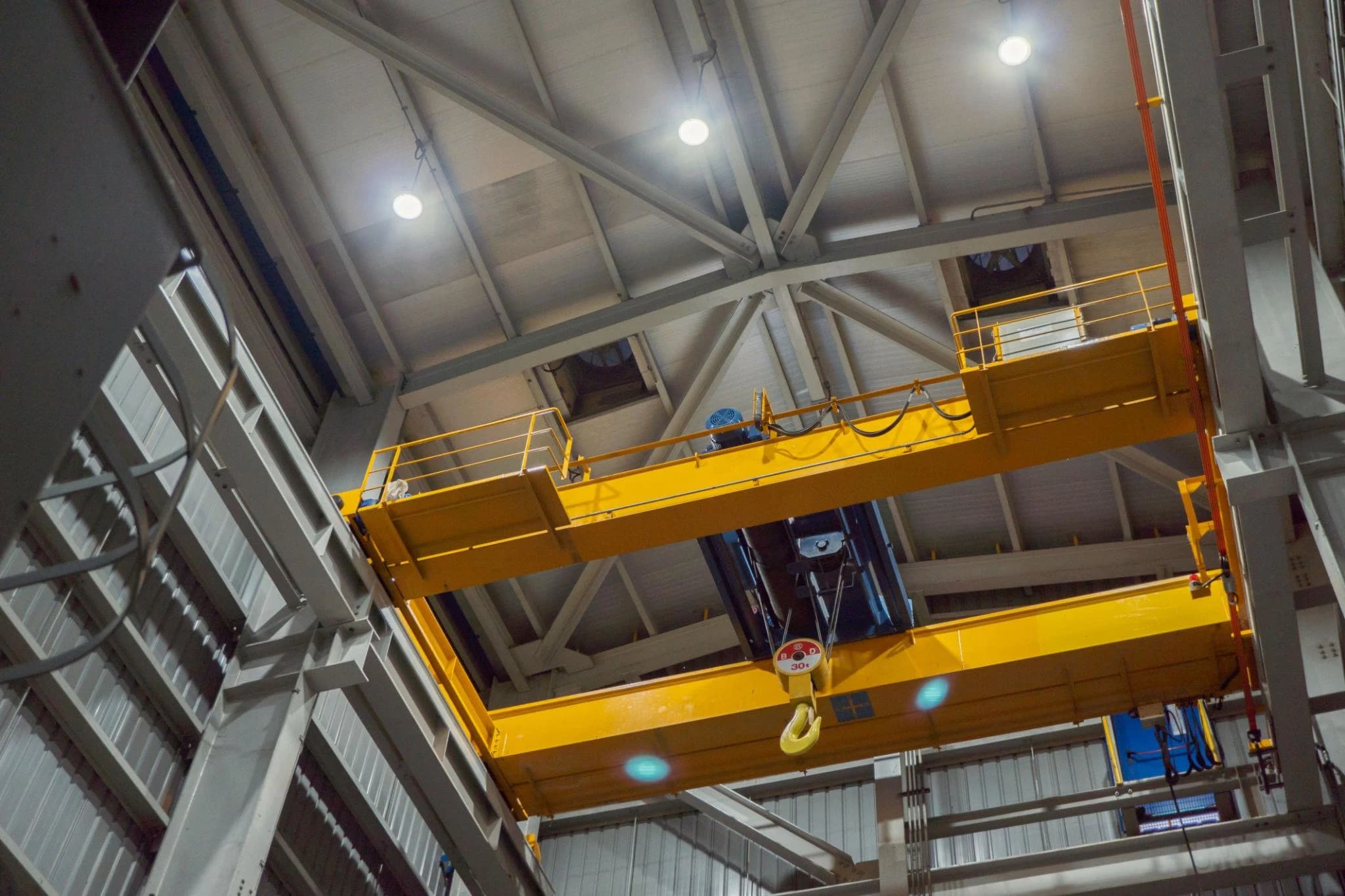 POWER PLANT CRANE Crane